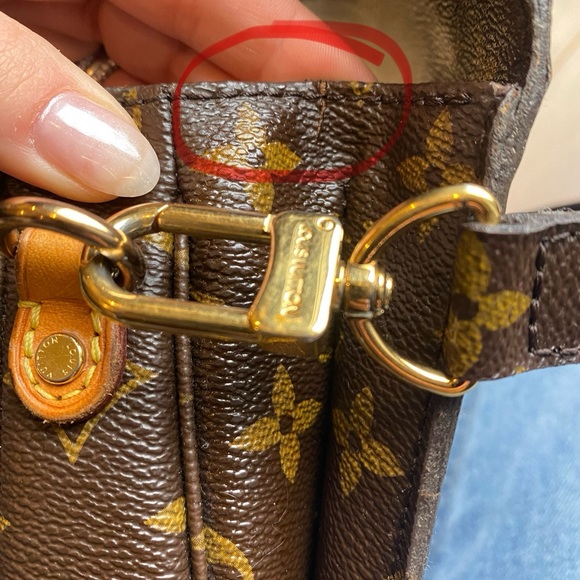 SOLD ‼️ Authentic Louis Vuitton Pochette Metis - Picture 13 of 15